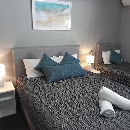 Solomon Inn Motel Figtree Вуллонгонг Экстерьер фото