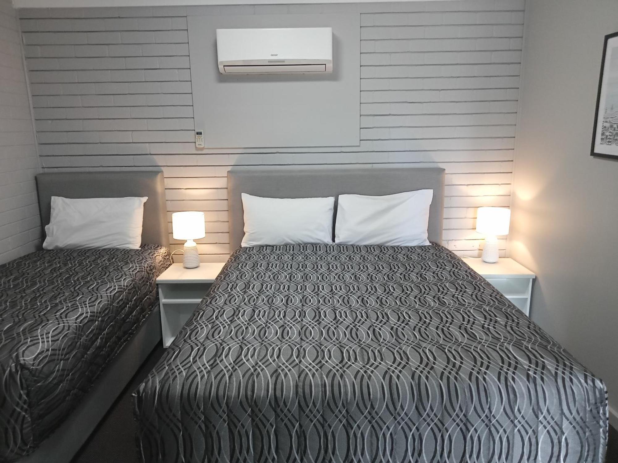 Solomon Inn Motel Figtree Вуллонгонг Экстерьер фото