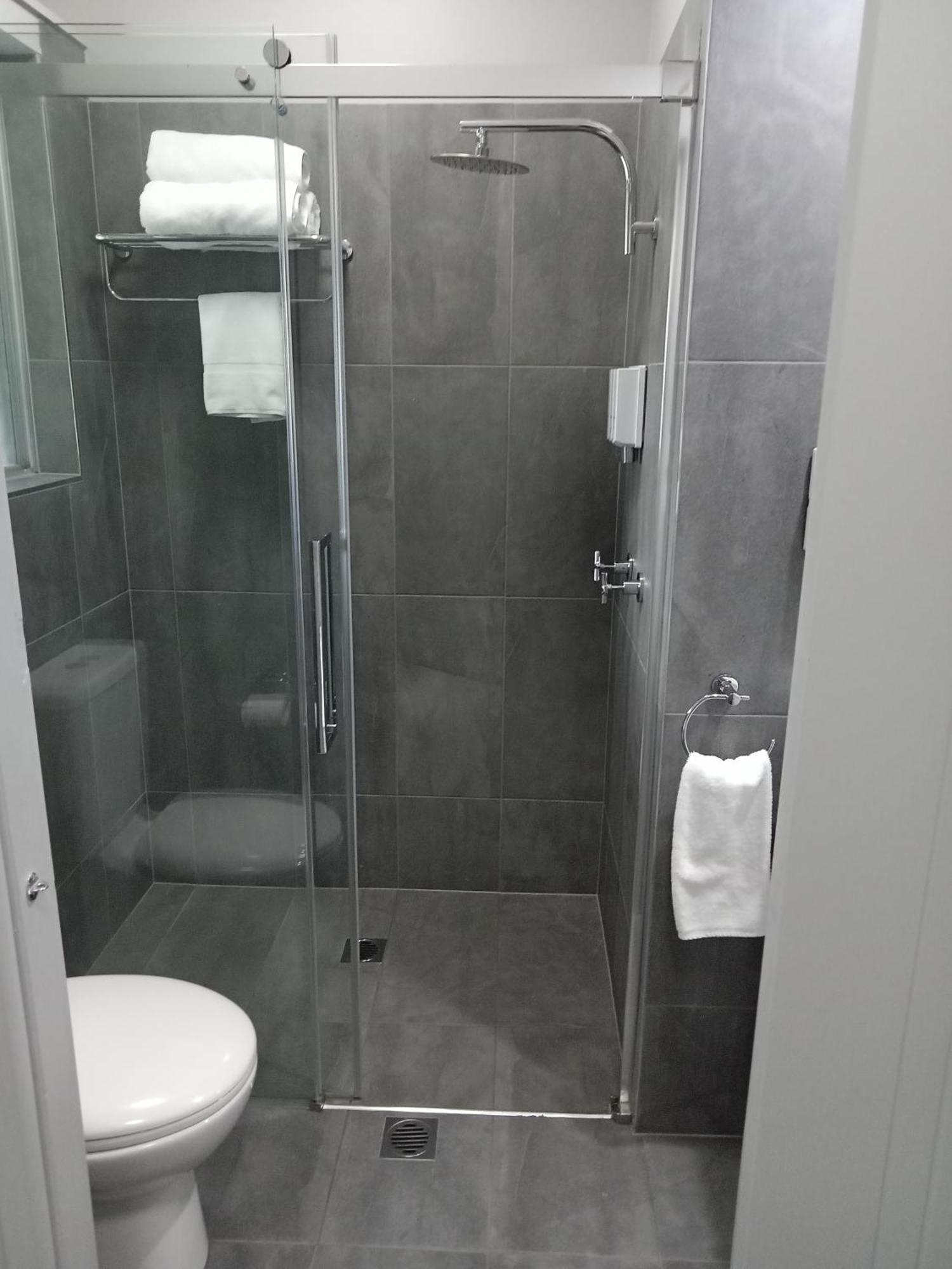 Solomon Inn Motel Figtree Вуллонгонг Экстерьер фото