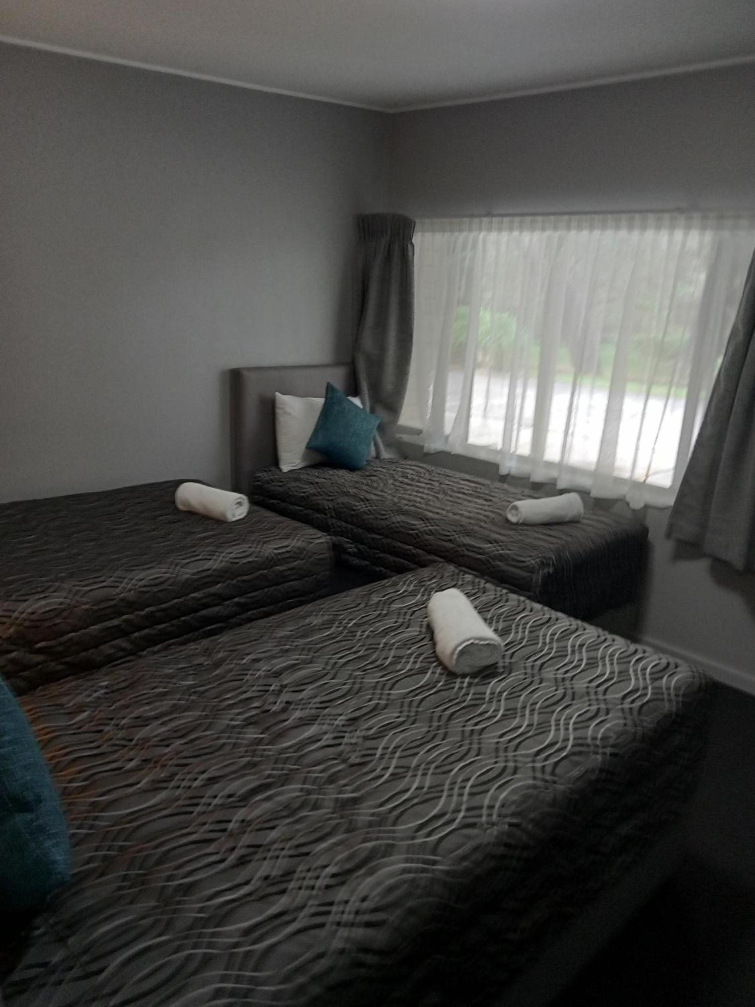 Solomon Inn Motel Figtree Вуллонгонг Экстерьер фото