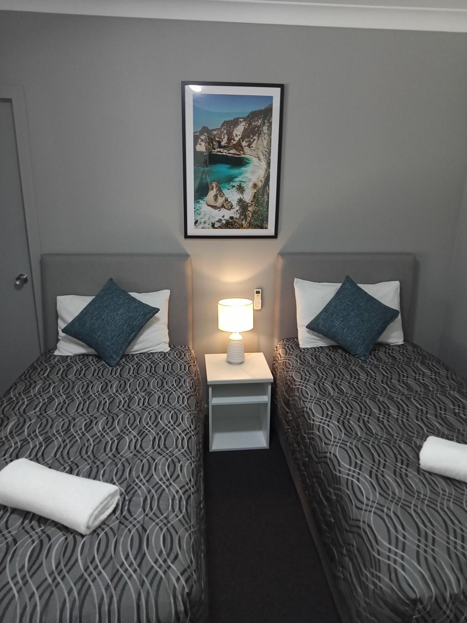 Solomon Inn Motel Figtree Вуллонгонг Экстерьер фото