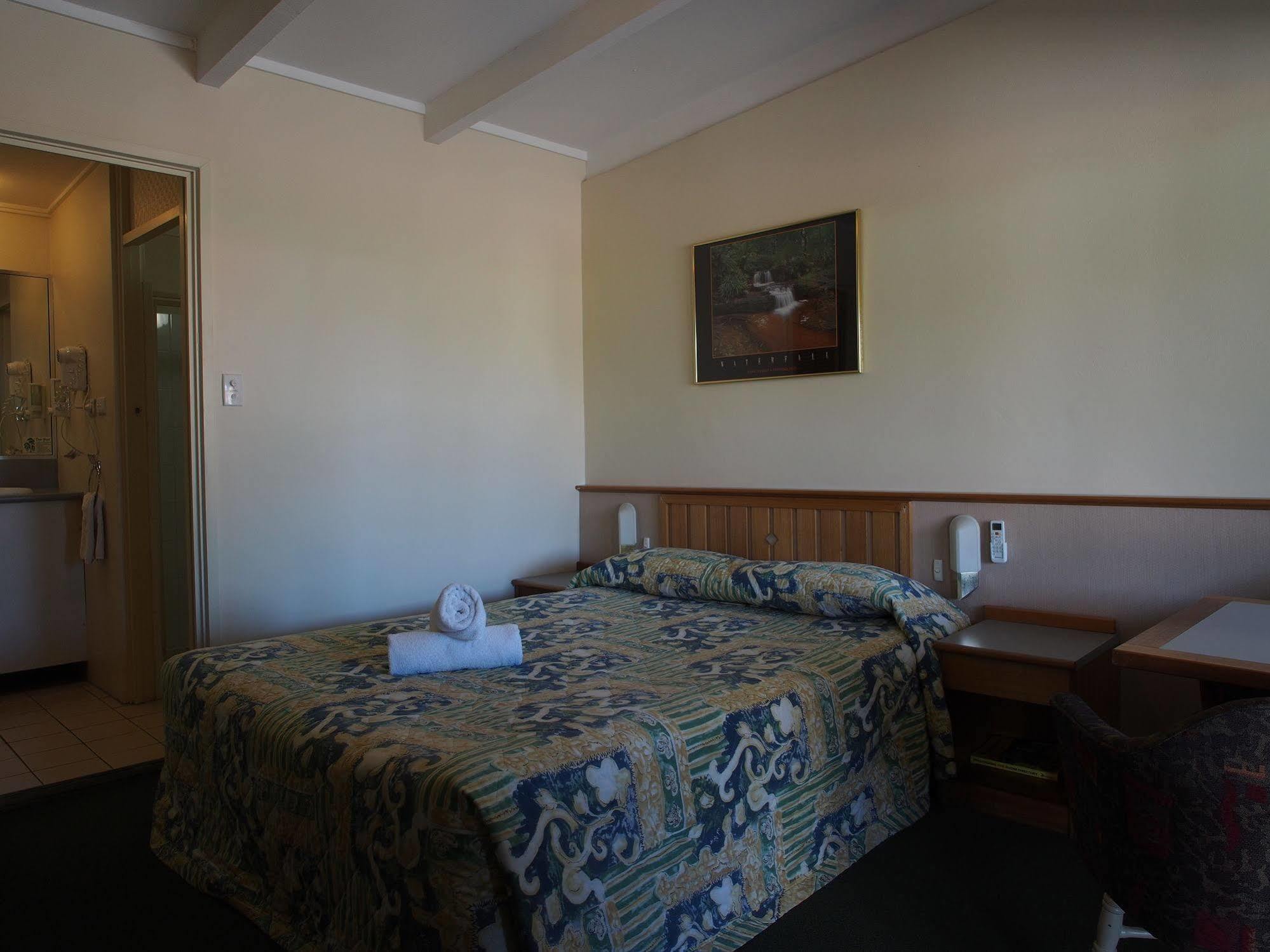 Solomon Inn Motel Figtree Вуллонгонг Экстерьер фото