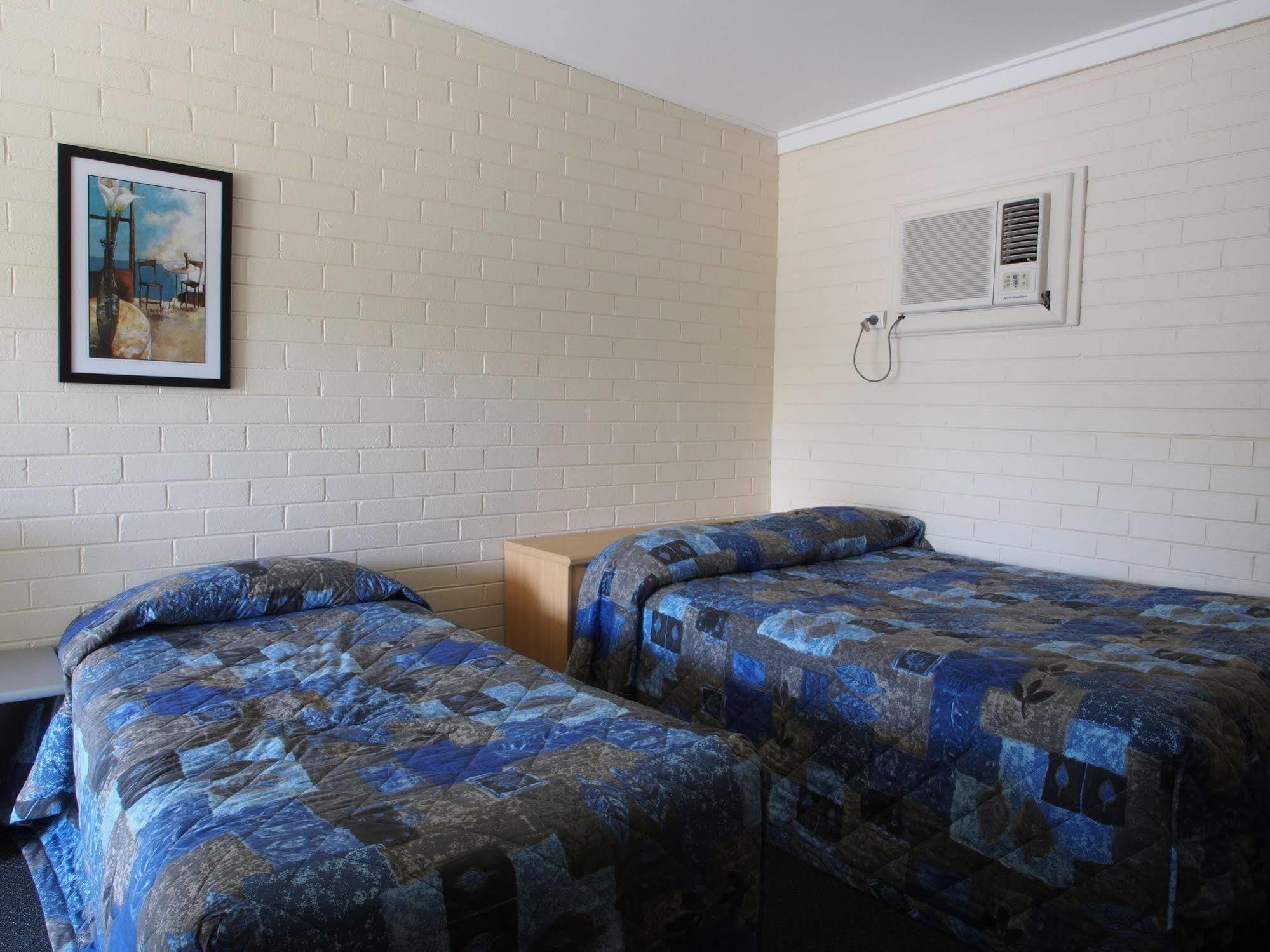 Solomon Inn Motel Figtree Вуллонгонг Экстерьер фото