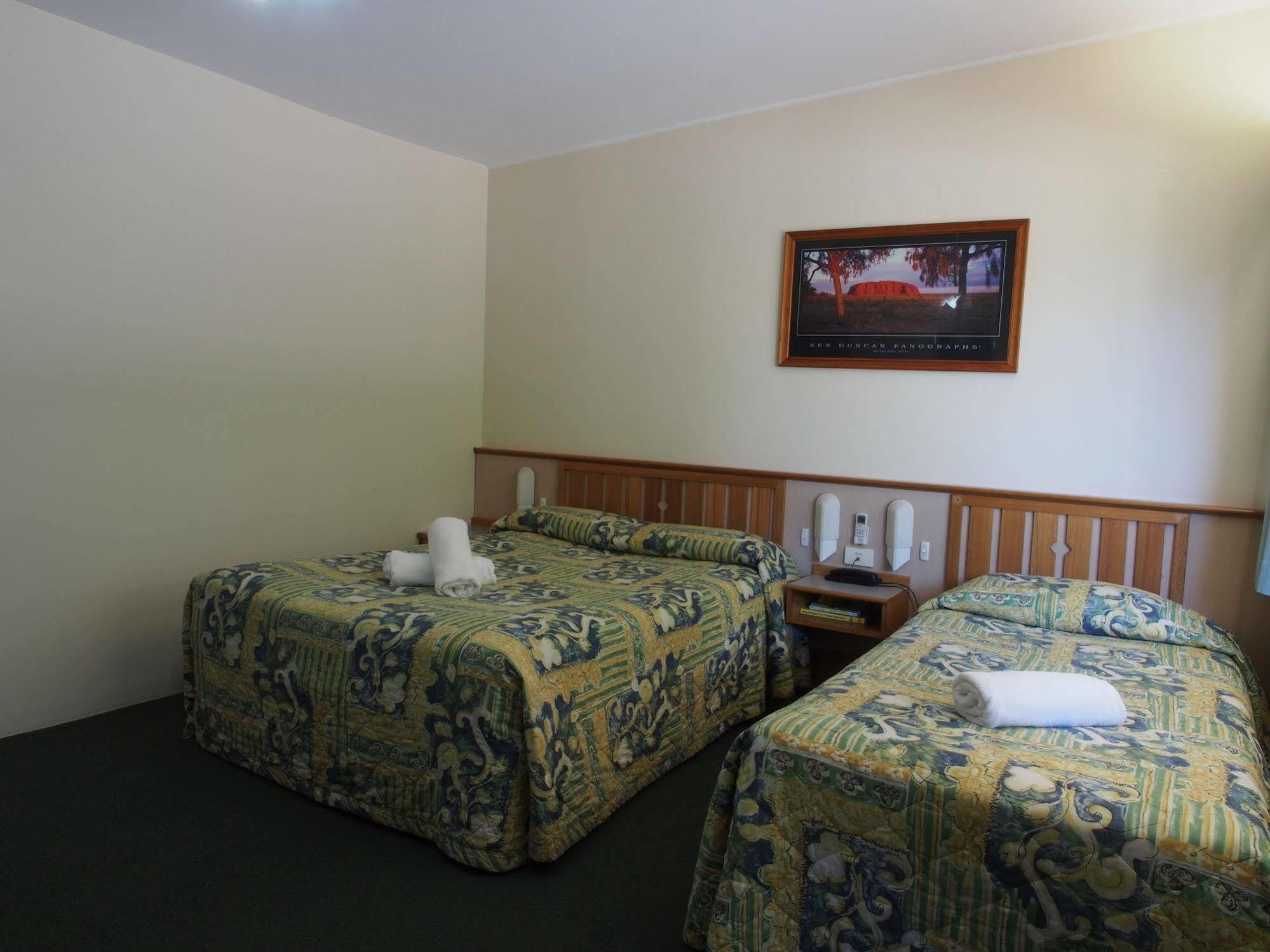 Solomon Inn Motel Figtree Вуллонгонг Экстерьер фото