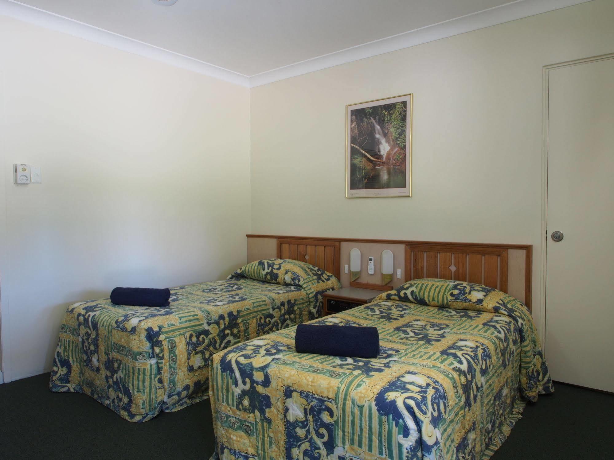 Solomon Inn Motel Figtree Вуллонгонг Экстерьер фото
